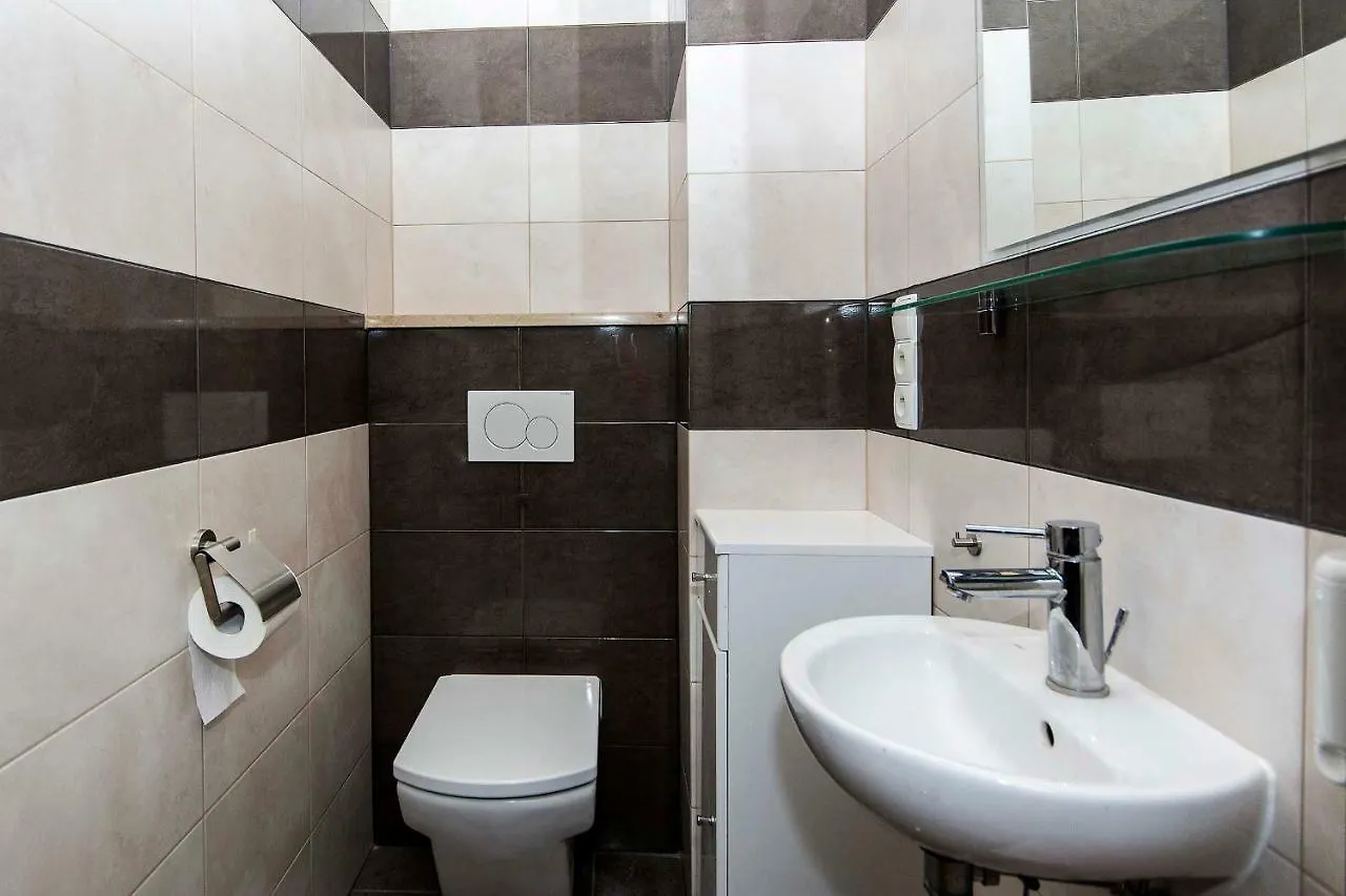 Apartment Gold - Neptun Park By Oneapartments Gdansk Poland